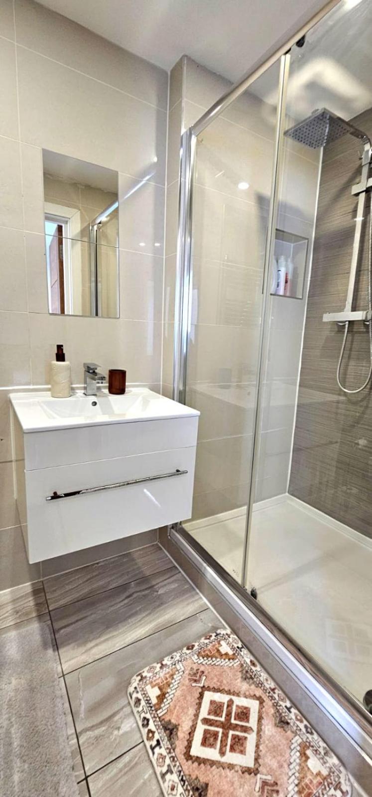 Oliver Double Room ลอนดอน ภายนอก รูปภาพ