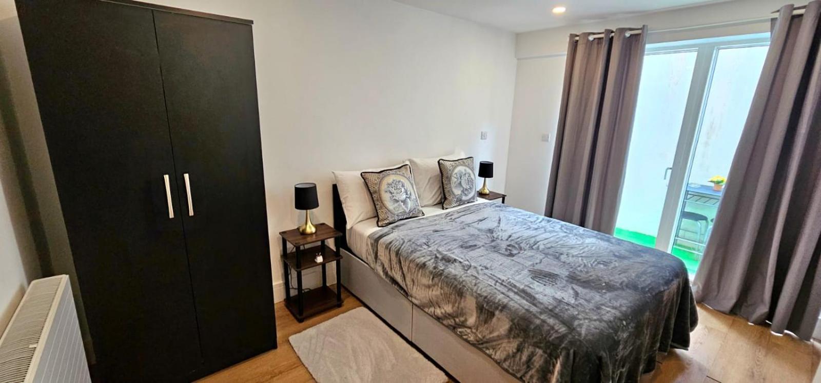Oliver Double Room ลอนดอน ภายนอก รูปภาพ
